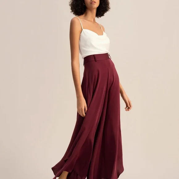 Lilysilk Wide-Legged Silk Fig Pants in Oxblood, Size 27 - Picture 2 of 9